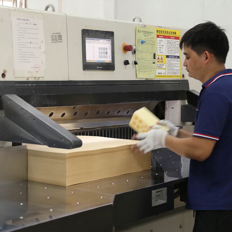 一号切(qie)紙機